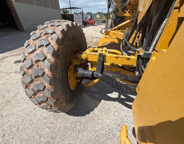 CATERPILLAR 12M3 AWD **MATRICULADA**